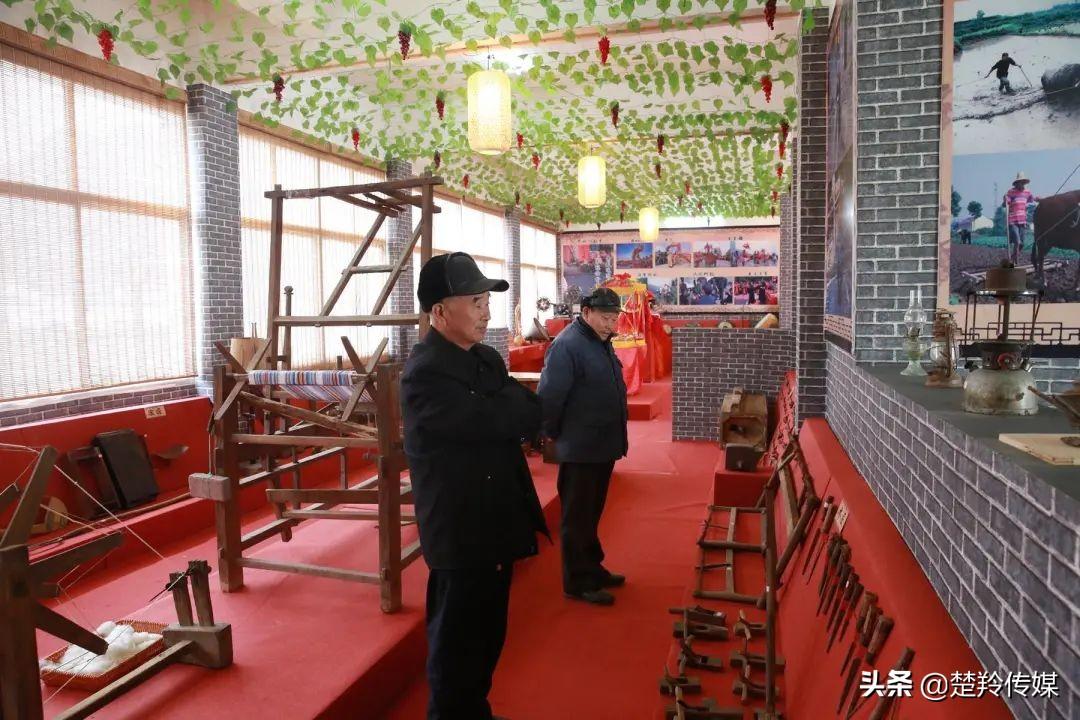 襄阳市场搬迁最新进展，启程新旅程，自然美景与市场共融发展之路