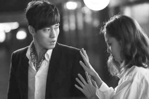 最新催泪虐心剧，情感深处触动你的泪点直至天亮！