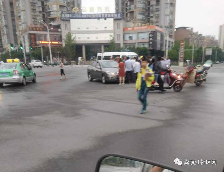 仪陇最新车祸事件报道