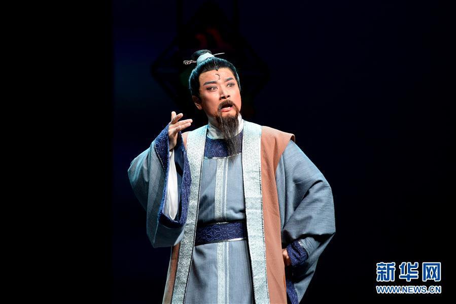 庐剧演员，从舞台到人生的蜕变之旅——自信与成就感的源泉